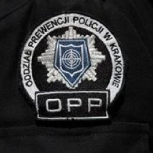 Policjanci krakowskiego Oddziału Prewencji Policji zatrzymali 3 mężczyzn podejrzanych o rozbój